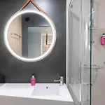 Hotell Moxy Paris Val D'europe Montévrain
