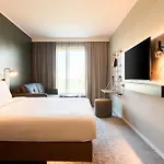Hotell Moxy Paris Val D'europe Montévrain