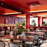 Moxy Paris Val D'europe Hotel 3*