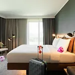Hotel Moxy Paris Val D'europe Montévrain