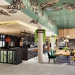 Hotell Moxy Paris Val D'europe