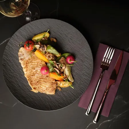 Hotel Moxy Paris Val D'europe Montévrain