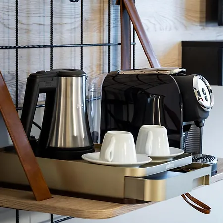 Otel Moxy Paris Val D'europe 3*