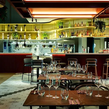 Otel Moxy Paris Val D'europe