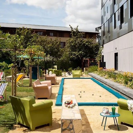 Moxy Paris Val D'europe 3*