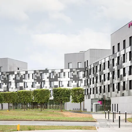 Moxy Paris Val D'europe Μοντεβρέν