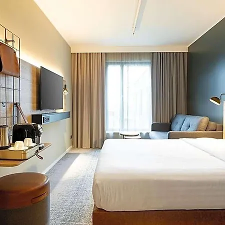 Moxy Paris Val D'europe 3*