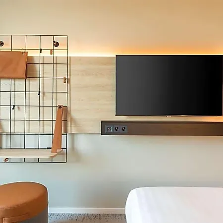Moxy Paris Val D'europe 3* Montévrain