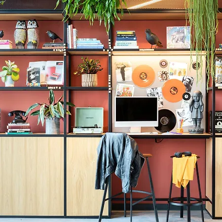 Moxy Paris Val D'europe 3* Μοντεβρέν