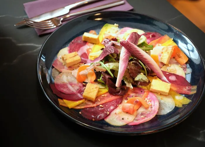 Moxy Paris Val D'europe Hotel