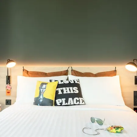Moxy Paris Val D'europe Μοντεβρέν