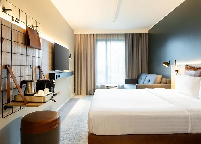 Moxy Paris Val D'europe Hotel Montévrain