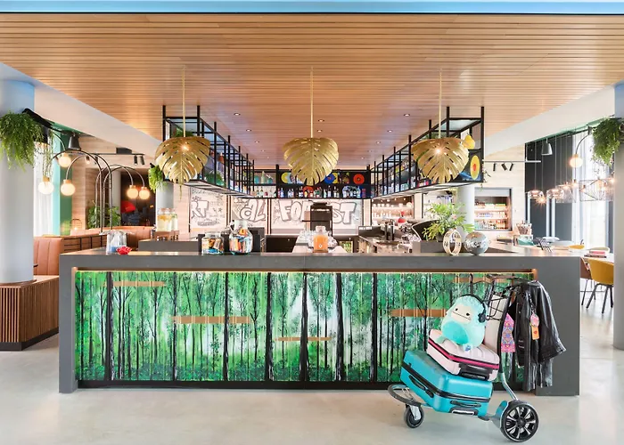 ホテル Moxy Paris Val D'europe モンテヴラン